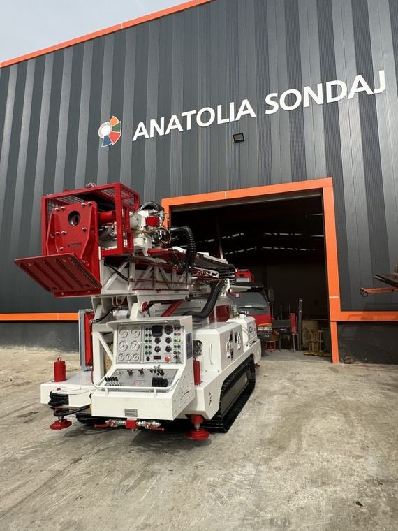 Anatolia Sondaj saha ve üretim fotoğrafı
